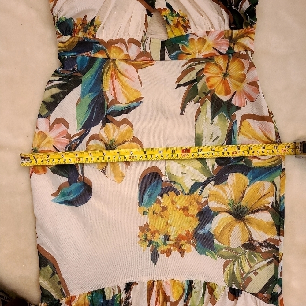 Sexy Crossed Neck Keyhole Front Floral Mermaid Dress - Picture 9 of 10